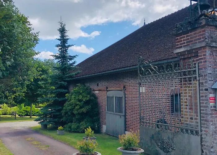 Bed and breakfast Domaine De La Creuse 3*